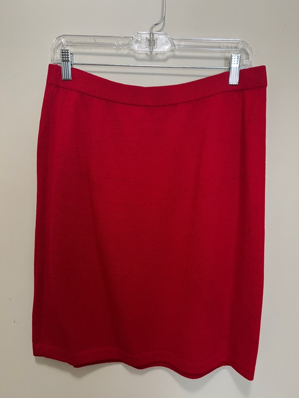 St. John Collection Vibrant Red Knit Pencil Skirt